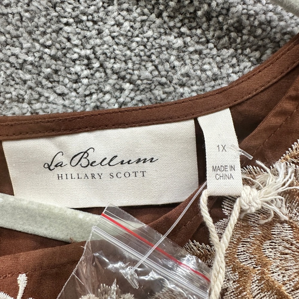La Bellum Hillary Scott Maxi Dress 1X Brown Embroidered Boho Peasant‎ Cottage - Picture 8 of 12